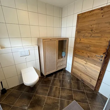 Tullenweg 17 Oberinntal Tirol Appartement *